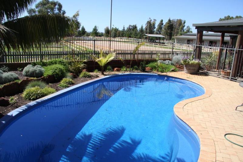 Coranda Lodge Armadale Екстериор снимка
